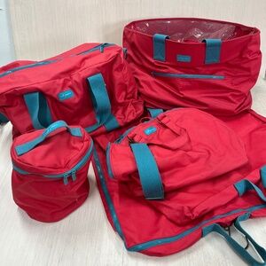 Mb Greene Red & Teal 5-Piece Travel Bag Set